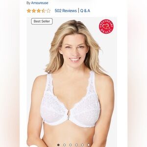 Amoureuse White Lace Front-Closure Bra